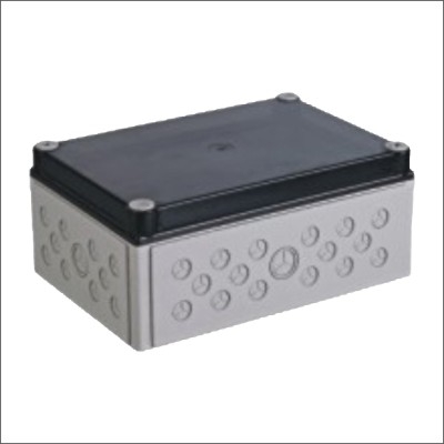 Plastic waterproof enclosure